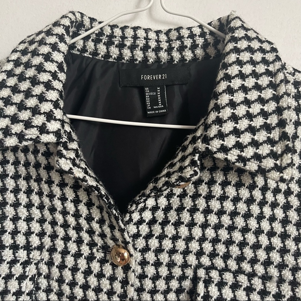 Forever 21 Black&White- tweed Cropped Blazer - Picture 5 of 5